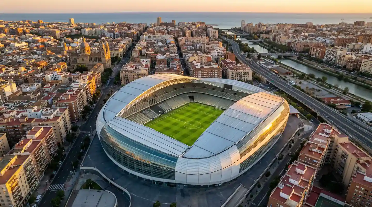 Vista aérea del Santiago Bernabéu renovado simbolizando la inversión económica en LaLiga